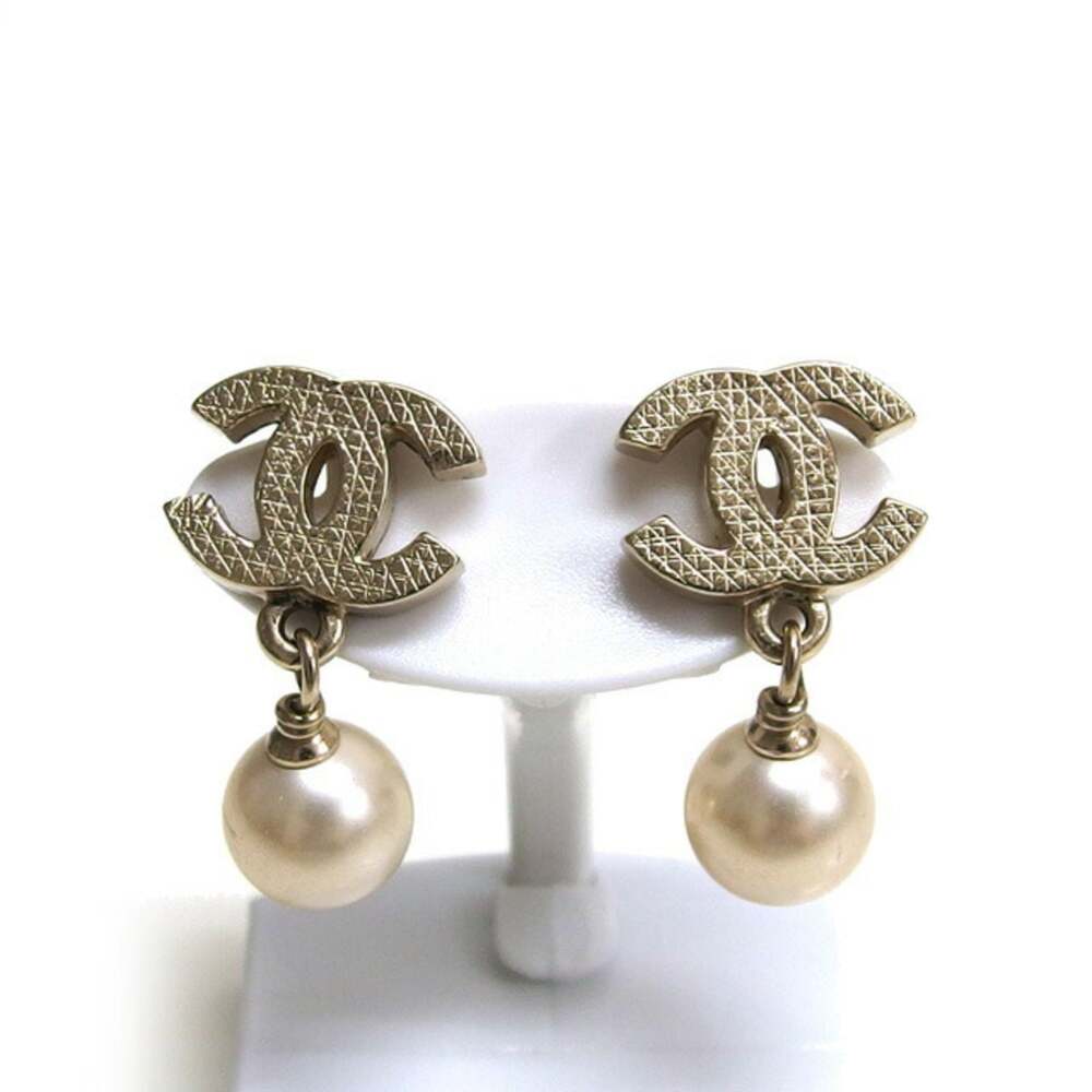 Chanel Cc Logo Earrings Gold-Tone Metal #288052C65B